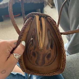 Mexican tooled leather purse 🍀